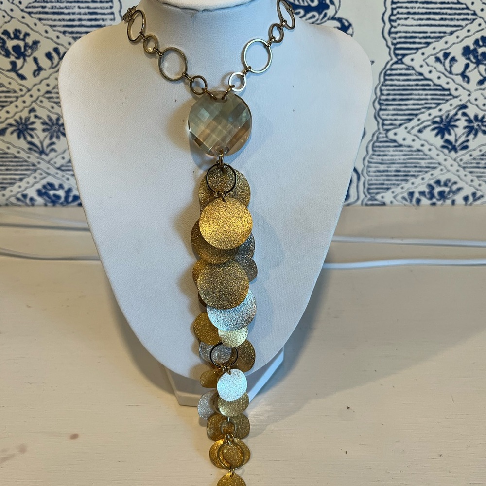 Adjustable length Elegant Gold and Silver Necklace
